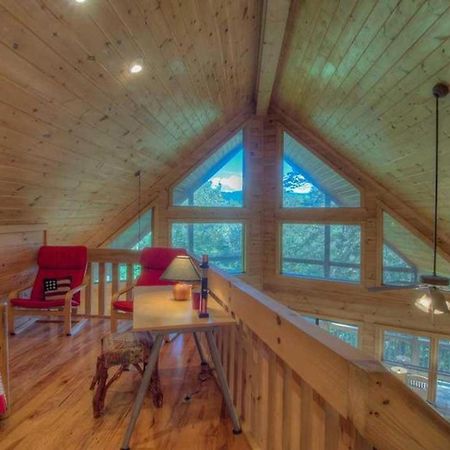 All Decked Out Blue Ridge Exterior foto
