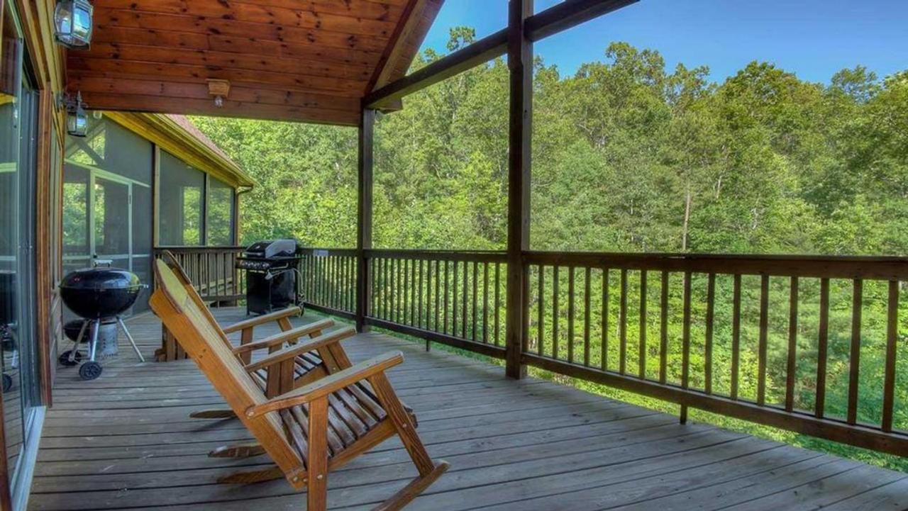 All Decked Out Blue Ridge Exterior foto
